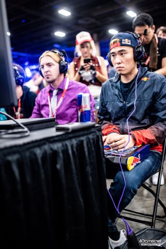 画像ギャラリー No.067のサムネイル画像 / ［EVO2018］いよいよ開幕した格闘ゲームイベント「EVO2018」，初日Twitterまとめ。「BBTAG」部門ファイナリストは7名が日本人選手に