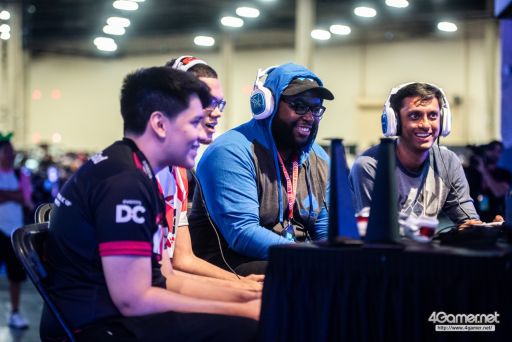 画像ギャラリー No.129のサムネイル画像 / ［EVO2018］いよいよ開幕した格闘ゲームイベント「EVO2018」，初日Twitterまとめ。「BBTAG」部門ファイナリストは7名が日本人選手に