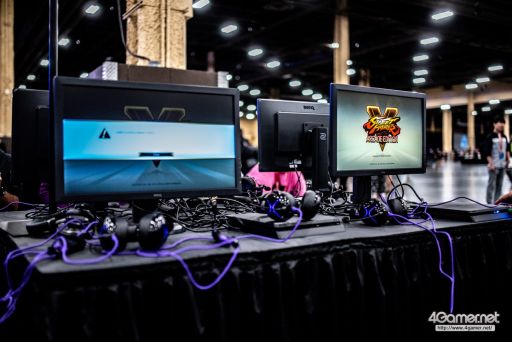 画像ギャラリー No.002のサムネイル画像 / ［EVO2018］戦いが佳境を迎えた「EVO2018」，2日目Twitterまとめ。「ストV」部門4名ほか，計11名の日本人選手が決勝へ進出