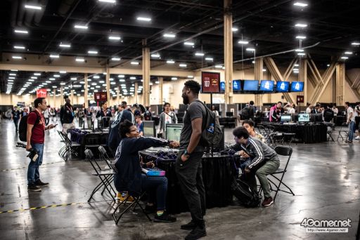 画像ギャラリー No.006のサムネイル画像 / ［EVO2018］戦いが佳境を迎えた「EVO2018」，2日目Twitterまとめ。「ストV」部門4名ほか，計11名の日本人選手が決勝へ進出