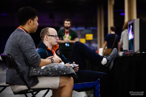 画像ギャラリー No.020のサムネイル画像 / ［EVO2018］戦いが佳境を迎えた「EVO2018」，2日目Twitterまとめ。「ストV」部門4名ほか，計11名の日本人選手が決勝へ進出