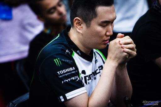画像ギャラリー No.041のサムネイル画像 / ［EVO2018］戦いが佳境を迎えた「EVO2018」，2日目Twitterまとめ。「ストV」部門4名ほか，計11名の日本人選手が決勝へ進出