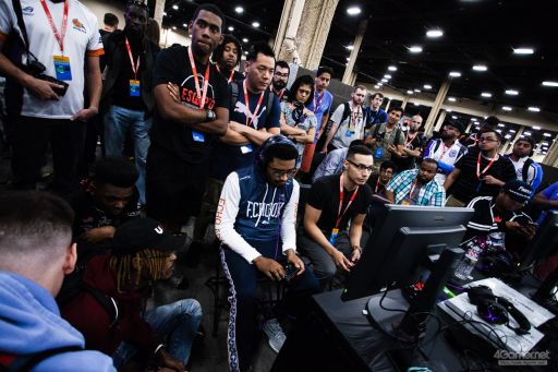 画像ギャラリー No.064のサムネイル画像 / ［EVO2018］戦いが佳境を迎えた「EVO2018」，2日目Twitterまとめ。「ストV」部門4名ほか，計11名の日本人選手が決勝へ進出
