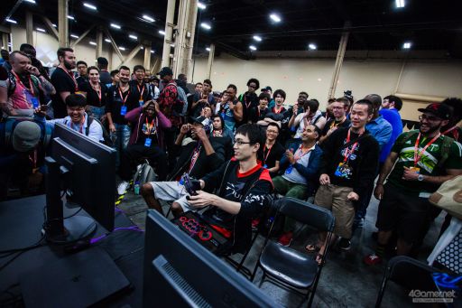 画像ギャラリー No.067のサムネイル画像 / ［EVO2018］戦いが佳境を迎えた「EVO2018」，2日目Twitterまとめ。「ストV」部門4名ほか，計11名の日本人選手が決勝へ進出