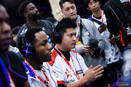 画像ギャラリー No.077のサムネイル画像 / ［EVO2018］戦いが佳境を迎えた「EVO2018」，2日目Twitterまとめ。「ストV」部門4名ほか，計11名の日本人選手が決勝へ進出