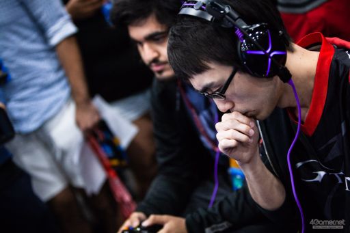 画像ギャラリー No.079のサムネイル画像 / ［EVO2018］戦いが佳境を迎えた「EVO2018」，2日目Twitterまとめ。「ストV」部門4名ほか，計11名の日本人選手が決勝へ進出