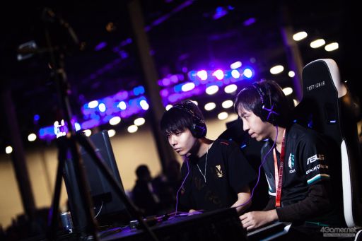 画像ギャラリー No.084のサムネイル画像 / ［EVO2018］戦いが佳境を迎えた「EVO2018」，2日目Twitterまとめ。「ストV」部門4名ほか，計11名の日本人選手が決勝へ進出