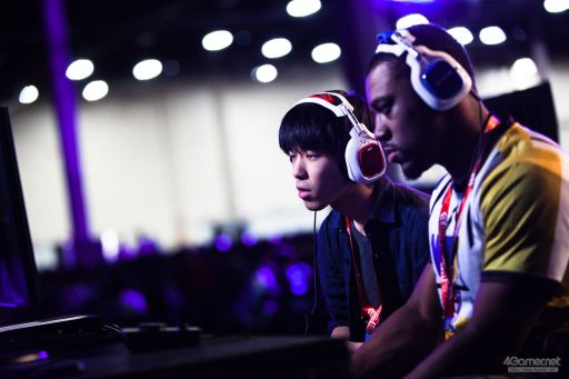 画像ギャラリー No.085のサムネイル画像 / ［EVO2018］戦いが佳境を迎えた「EVO2018」，2日目Twitterまとめ。「ストV」部門4名ほか，計11名の日本人選手が決勝へ進出