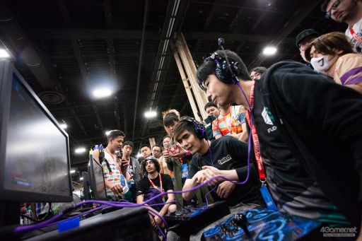 画像ギャラリー No.113のサムネイル画像 / ［EVO2018］戦いが佳境を迎えた「EVO2018」，2日目Twitterまとめ。「ストV」部門4名ほか，計11名の日本人選手が決勝へ進出