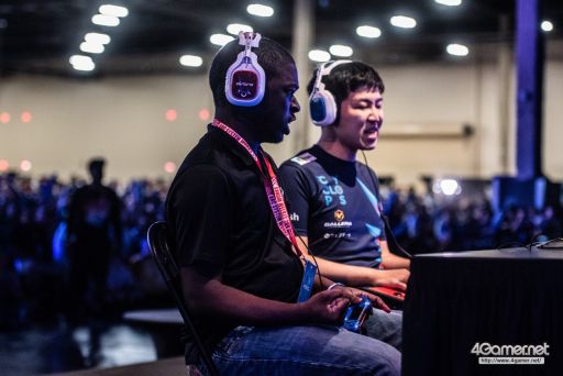 画像ギャラリー No.126のサムネイル画像 / ［EVO2018］戦いが佳境を迎えた「EVO2018」，2日目Twitterまとめ。「ストV」部門4名ほか，計11名の日本人選手が決勝へ進出