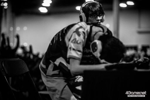 画像ギャラリー No.147のサムネイル画像 / ［EVO2018］戦いが佳境を迎えた「EVO2018」，2日目Twitterまとめ。「ストV」部門4名ほか，計11名の日本人選手が決勝へ進出
