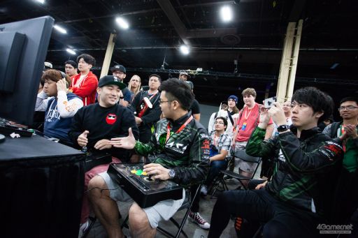 画像ギャラリー No.150のサムネイル画像 / ［EVO2018］戦いが佳境を迎えた「EVO2018」，2日目Twitterまとめ。「ストV」部門4名ほか，計11名の日本人選手が決勝へ進出