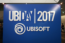画像ギャラリー No.001のサムネイル画像 / 「UBIDAY2017」をレポート。タチャンカの等身大電動フィギュアが手を振り,コスプレコンテストが行われ,新規タイトルが発表された