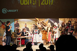 画像ギャラリー No.010のサムネイル画像 / 「UBIDAY2017」をレポート。タチャンカの等身大電動フィギュアが手を振り,コスプレコンテストが行われ,新規タイトルが発表された