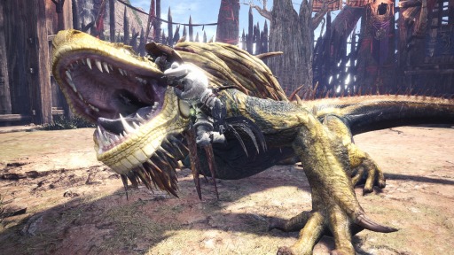 画像ギャラリー No.016のサムネイル画像 / 「MONSTER HUNTER WORLD: ICEBORNE」の新アクション「クラッチクロー」の情報が公開。大剣と刀の新連携アクション動画もお届け