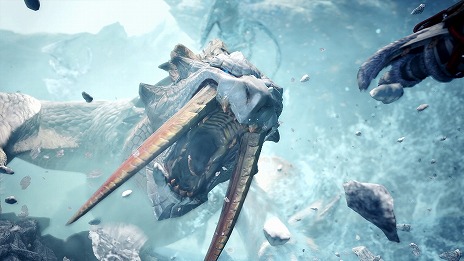 画像ギャラリー No.010のサムネイル画像 / 「MONSTER HUNTER WORLD:ICEBORNE」の最新プロモーション映像が公開。新モンスターとして水の古龍「ネロミェール」が登場