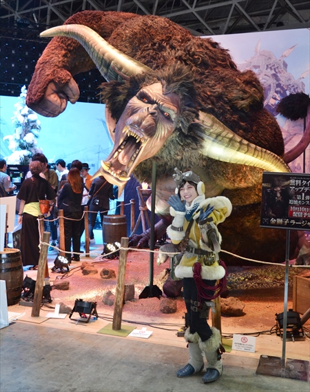 画像ギャラリー No.002のサムネイル画像 / ［TGS 2019］金獅子ラージャンとの激闘を実機プレイムービーでお届け。「MHW: ICEBORNE」の最新アップデートを会場で試遊してきた