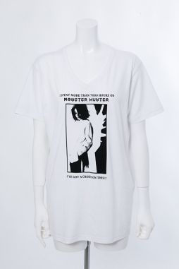 画像ギャラリー No.001のサムネイル画像 / 「モンスターハンター」と後藤真希さんのコラボキャップ&Tシャツが登場。予約受付を開始