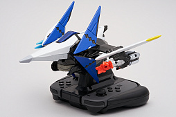 画像ギャラリー No.037のサムネイル画像 / 現実のフィギュアとリンクする意欲作「スターリンク バトル・フォー・アトラス」。機体を弄る楽しさと,不思議なプレイ感がステキ