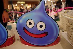 画像ギャラリー No.010のサムネイル画像 / 「戦え！ドラゴンクエスト スキャンバトラーズ」1周年イベントをレポート。最新バージョン「超1弾」は7月19日から稼働
