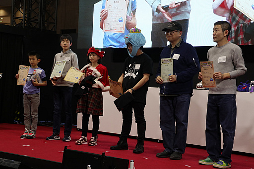 画像ギャラリー No.009のサムネイル画像 / 「戦え!ドラゴンクエスト スキャンバトラーズ」の全国大会をレポート。新バージョン「超4弾」の実機プレイも披露された