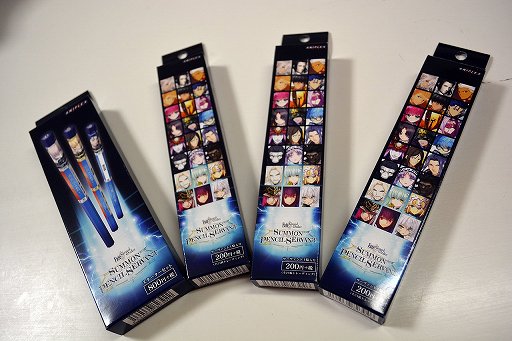 画像ギャラリー No.001のサムネイル画像 / 「Fate/Grand Order -SUMMON PENCIL SERVANT-」でアナログ聖杯戦争が勃発。これは「FGO」の対人戦バージョンだ