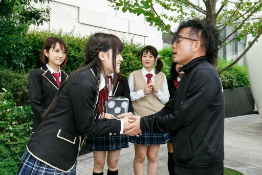 画像ギャラリー No.026のサムネイル画像 / 「スクメロ」の特別企画“はじめての会社訪問！”を4Gamerが密着取材。アプリコット・レグルスの5名が，スクエニの松田社長にはじめてを要求？