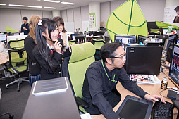 画像ギャラリー No.007のサムネイル画像 / 「スクメロ」で学ぶ，音ゲーの譜面の作りかた。イメージはできるんだけど，実際の“リズムゲーム制作のアレコレ”ってどうなってるの？