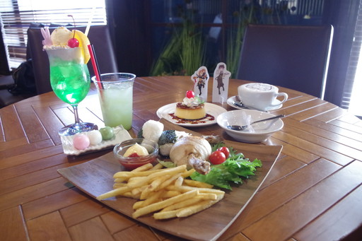 画像ギャラリー No.001のサムネイル画像 / 「プリンセスコネクト!Re:Dive」×ハニトーカフェ秋葉原店コラボが5月30日にスタート。コラボメニューが披露された試食会の模様をお届け
