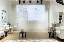 画像ギャラリー No.014のサムネイル画像 / マスターたちよ,秋葉原に集え! 「千銃士」×女性専用カプセルホテル・秋葉原BAY HOTELコラボ企画第3弾をレポート