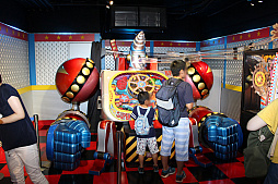画像ギャラリー No.015のサムネイル画像 / PS VR向けタイトル「ONE PIECE GRAND CRUISE」を東京タワーで先行体験。常設テーマパーク「東京ワンピースタワー」の内覧会をレポート