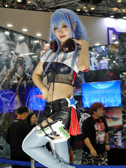 画像ギャラリー No.015のサムネイル画像 / ［G-Star 2018］「ロードオブダイス」の開発会社CEOは「Guild Wars」の元世界チャンピオン。eスポーツスマホタイトルも企画中
