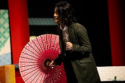 画像ギャラリー No.018のサムネイル画像 / 10周年を迎える「めいこい」キャスト陣が大はしゃぎ！　新春らしいテーマのゲームコーナーで名シーン続出