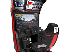 「SEGA World Drivers Championship」の第3回テスト走行会（ロケテスト）が，都内のゲームセンター3店舗で本日スタート