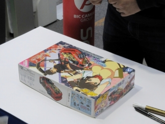 画像ギャラリー No.007のサムネイル画像 / 「閃乱カグラ Burst Re:newal」が本日発売。神楽，奈楽，両姫のDLC情報や，ソフマップAKIBAで行われた高木謙一郎氏サイン会の模様をお届け