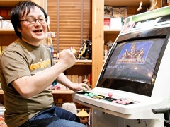 「閃乱カグラ」プロデューサー 高木謙一郎氏インタビュー。自宅である“ゲーム御殿”で，シリーズの“これまで”や“これから”，ルーツについて聞いた