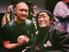 マフィア梶田の二次元が来い！：第466回「からっぽの島に幻想を根付かせる海辺の映画館」