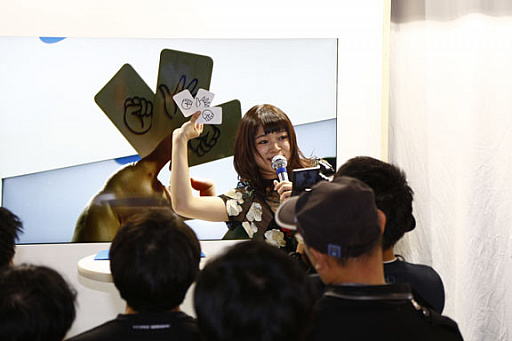 画像ギャラリー No.006のサムネイル画像 / ［TGS 2017］若井友希さんと伊瀬茉莉也さんが登壇した「賭ケグルイ チーティングアロード」のステージイベントをレポート。サプライズで誕生日ケーキも