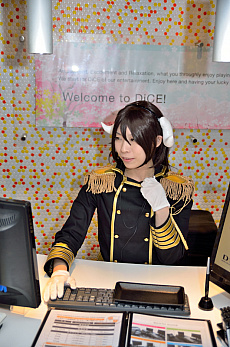 画像ギャラリー No.021のサムネイル画像 / いざ! 横須賀鎮守府へ。「WoWS×アズレン」コラボイベント「三笠大先輩の横須賀散策」スタンプラリーをレポート