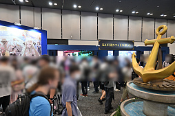 画像ギャラリー No.014のサムネイル画像 / セントルイスの1/1胸像も展示されていた「アズレン 6th Anniversary Fes.」会場レポート。4年振りのお祭りに,指揮官たちは大盛り上がり