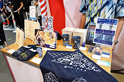 画像ギャラリー No.031のサムネイル画像 / セントルイスの1/1胸像も展示されていた「アズレン 6th Anniversary Fes.」会場レポート。4年振りのお祭りに,指揮官たちは大盛り上がり