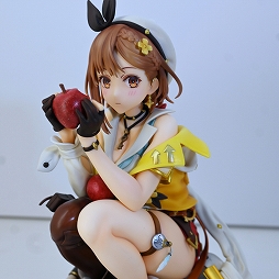 画像ギャラリー No.043のサムネイル画像 / 「ワンダーフェスティバル2025[冬]」フォトレポート。「学マス」花海佑芽のフィギュアは彩色見本も。「NIKKE」「ゼンゼロ」関連も豊作