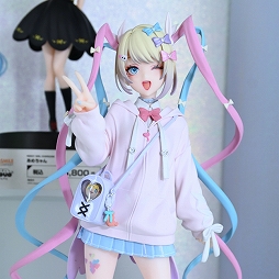 画像ギャラリー No.138のサムネイル画像 / 「ワンダーフェスティバル2025[冬]」フォトレポート。「学マス」花海佑芽のフィギュアは彩色見本も。「NIKKE」「ゼンゼロ」関連も豊作