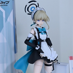 画像ギャラリー No.174のサムネイル画像 / 「ワンダーフェスティバル2025[冬]」フォトレポート。「学マス」花海佑芽のフィギュアは彩色見本も。「NIKKE」「ゼンゼロ」関連も豊作