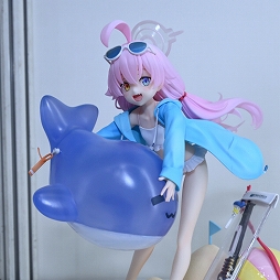 画像ギャラリー No.175のサムネイル画像 / 「ワンダーフェスティバル2025[冬]」フォトレポート。「学マス」花海佑芽のフィギュアは彩色見本も。「NIKKE」「ゼンゼロ」関連も豊作