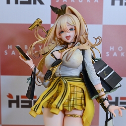 画像ギャラリー No.197のサムネイル画像 / 「ワンダーフェスティバル2025[冬]」フォトレポート。「学マス」花海佑芽のフィギュアは彩色見本も。「NIKKE」「ゼンゼロ」関連も豊作