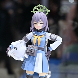 画像ギャラリー No.216のサムネイル画像 / 「ワンダーフェスティバル2025[冬]」フォトレポート。「学マス」花海佑芽のフィギュアは彩色見本も。「NIKKE」「ゼンゼロ」関連も豊作