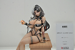 画像ギャラリー No.004のサムネイル画像 / ワンフェス2025[夏]レポート。「アズールレーン」だけでなく「勝利の女神：NIKKE」や「学園アイドルマスター」のフィギュアも充実