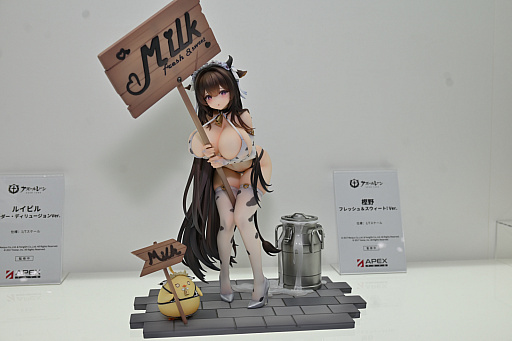 画像ギャラリー No.007のサムネイル画像 / ワンフェス2025[夏]レポート。「アズールレーン」だけでなく「勝利の女神：NIKKE」や「学園アイドルマスター」のフィギュアも充実