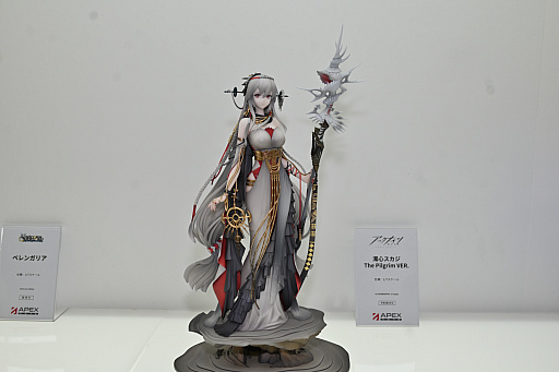画像ギャラリー No.011のサムネイル画像 / ワンフェス2025[夏]レポート。「アズールレーン」だけでなく「勝利の女神：NIKKE」や「学園アイドルマスター」のフィギュアも充実